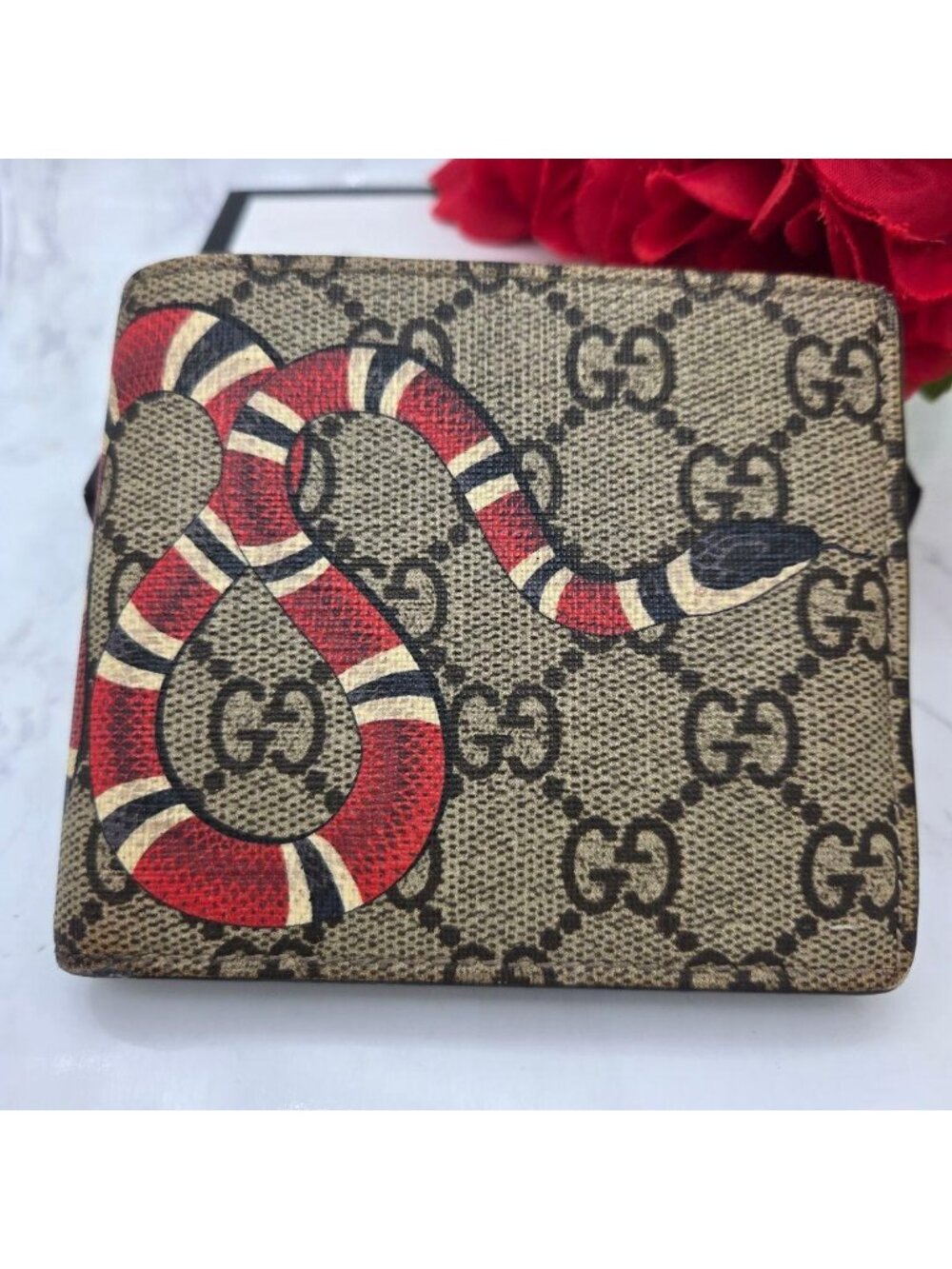 Gucci GG Supreme Bifold Wallet Snake